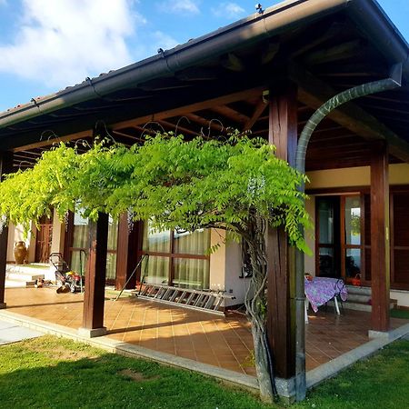B&B Margot Albavilla Luaran gambar
